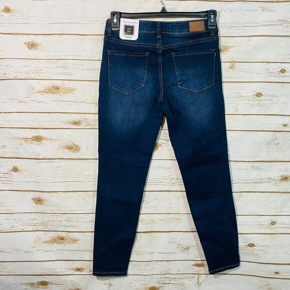 Tahari Women's Classic Skinny Rayon Denim Blue Jeans Size 6/28 - Picture 4 of 6